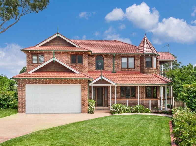 8 Aires Cl, Erina, NSW 2250