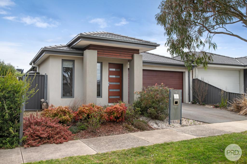 13 Holgate Rd, Lucas, VIC 3350