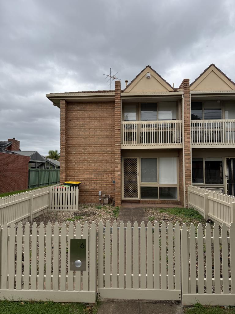 6/28 Bordeaux St, Avondale Heights, VIC 3034