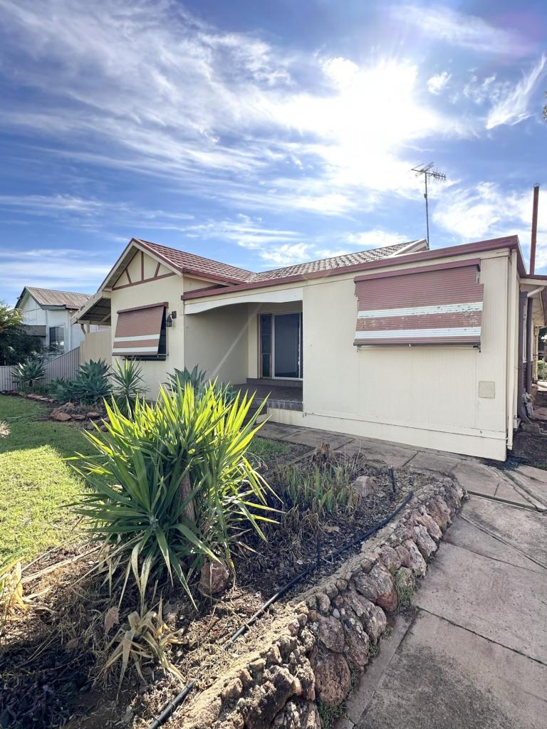 23 Binya St, Griffith, NSW 2680