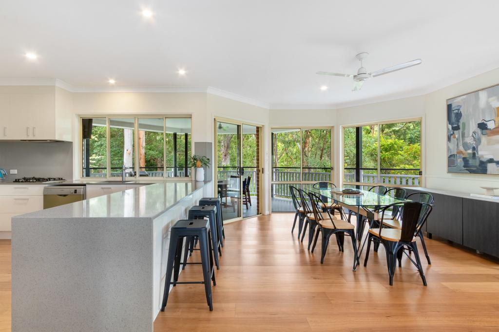 26 Forest Dr, Elanora, QLD 4221