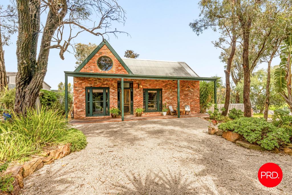 29 Moon St, Sailors Gully, VIC 3556
