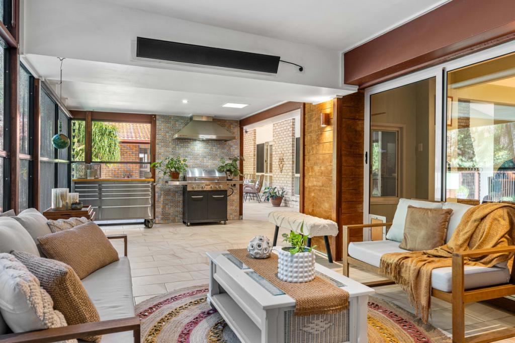 38 Valley Rd, Wellington Point, QLD 4160