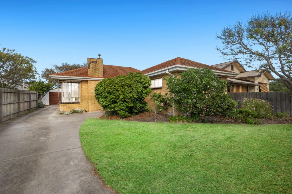 403 STATION ST, BONBEACH, VIC 3196