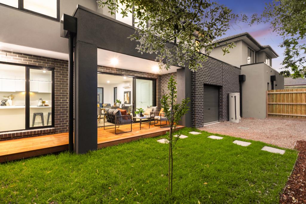 2/2 Belmont Rd W, Croydon South, VIC 3136