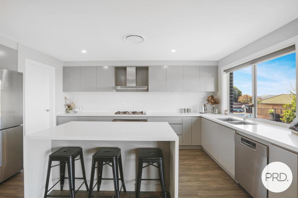 11 Willandra Pl, Koonawarra, NSW 2530