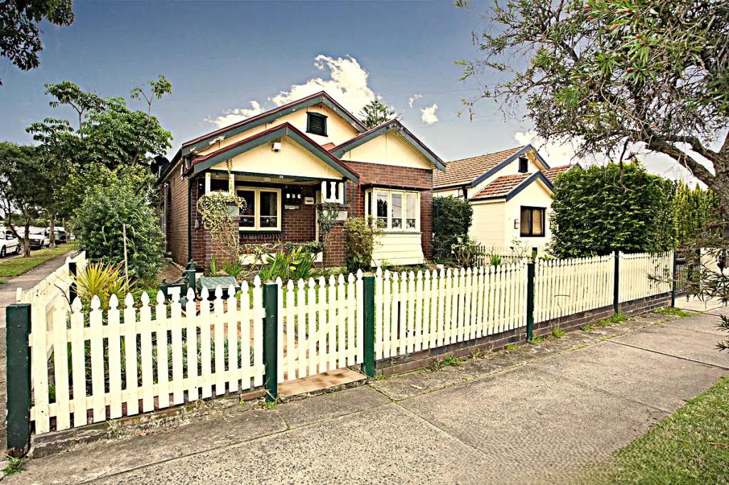 29 Omaha St, Belfield, NSW 2191