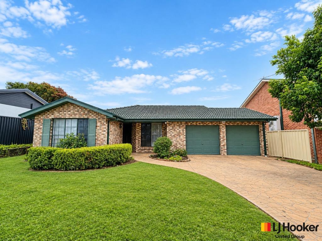 90 KOOKABURRA RD, PRESTONS, NSW 2170
