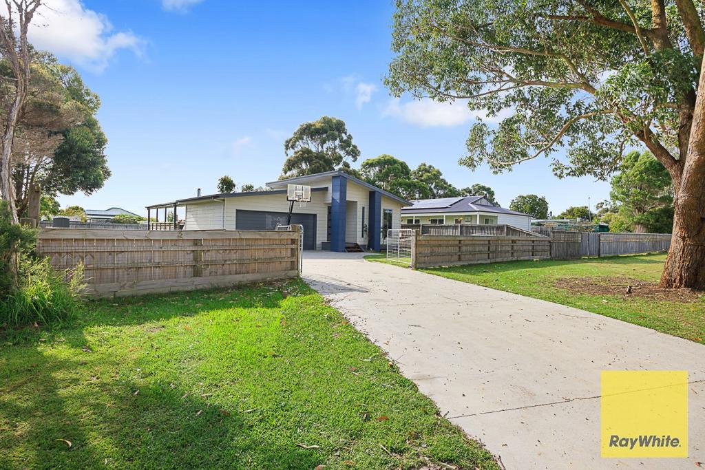 15 Centre St, Port Franklin, VIC 3964