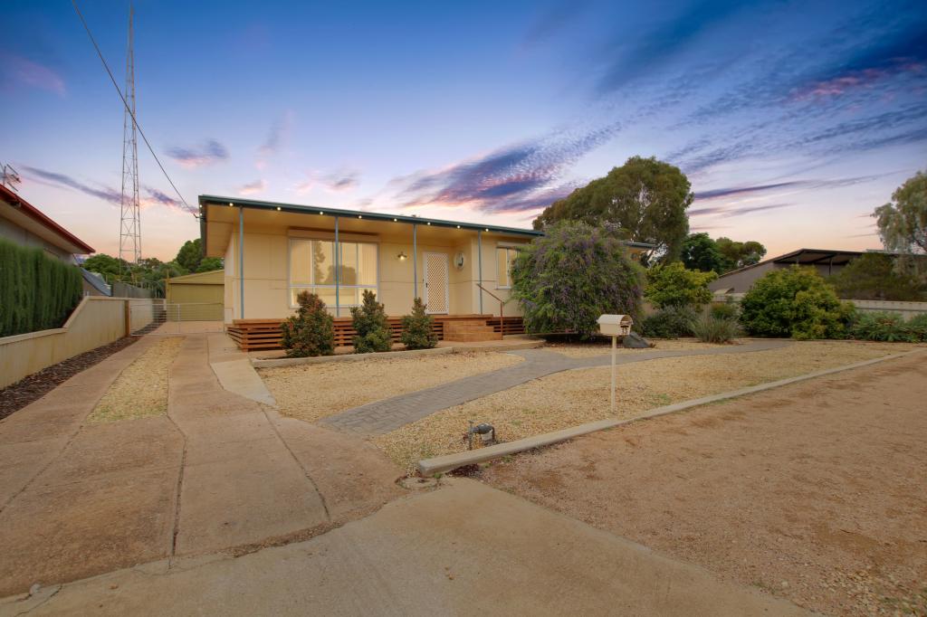 13 Marks Tce, Waikerie, SA 5330