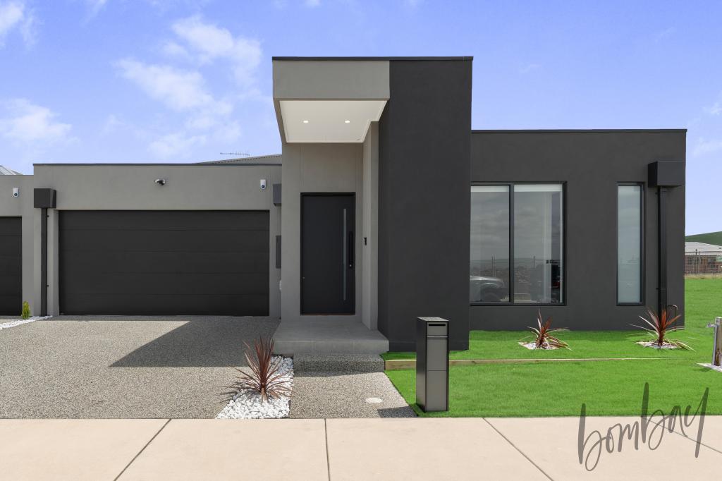 7 SYNOD DR, BEVERIDGE, VIC 3753