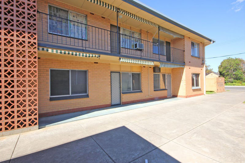 2/52 Henley Beach Rd, Henley Beach, SA 5022