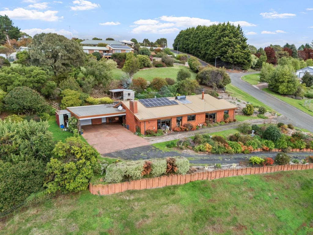 1 Waverley Rd, Ulverstone, TAS 7315