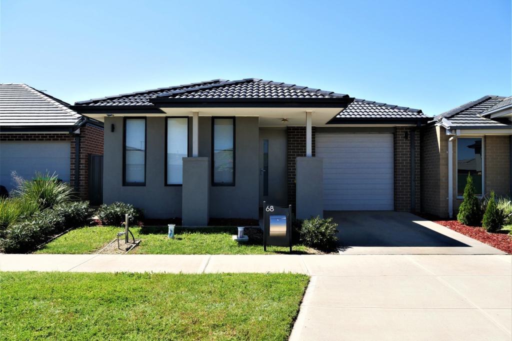 68 Lancers Dr, Melton West, VIC 3337
