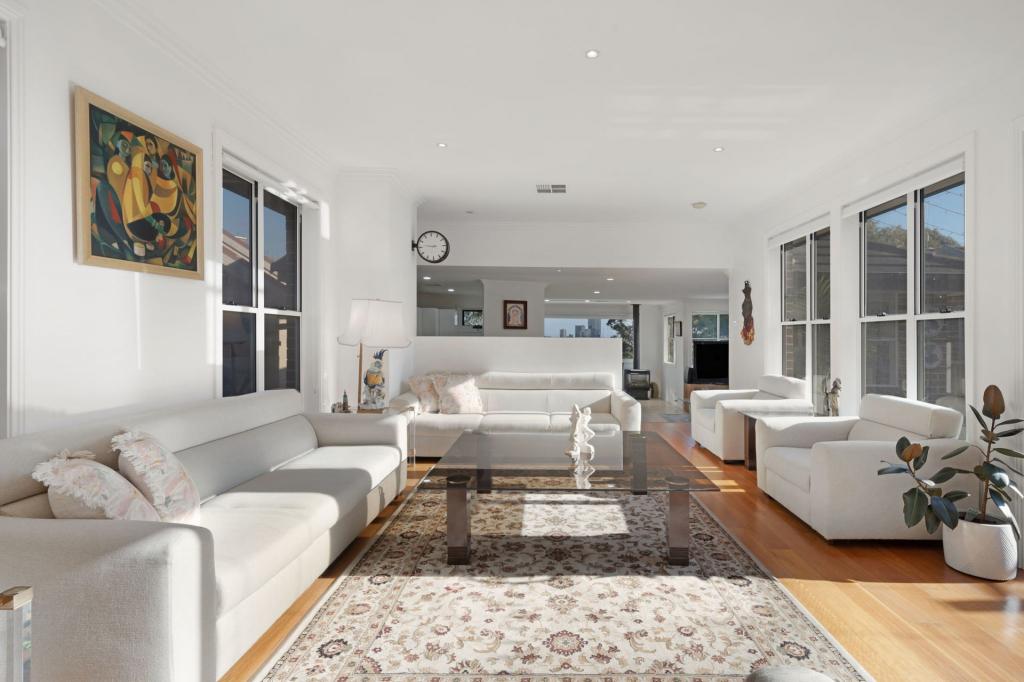 34 Hunterford Cres, Oatlands, NSW 2117