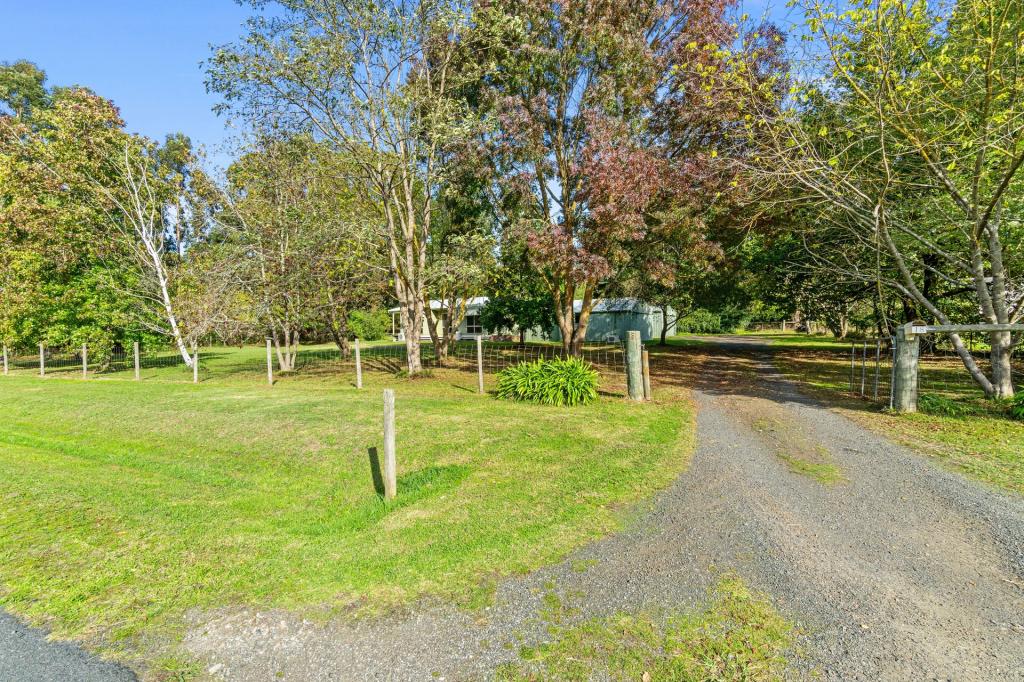 18 Haverbrack Cres, Churchill, VIC 3842