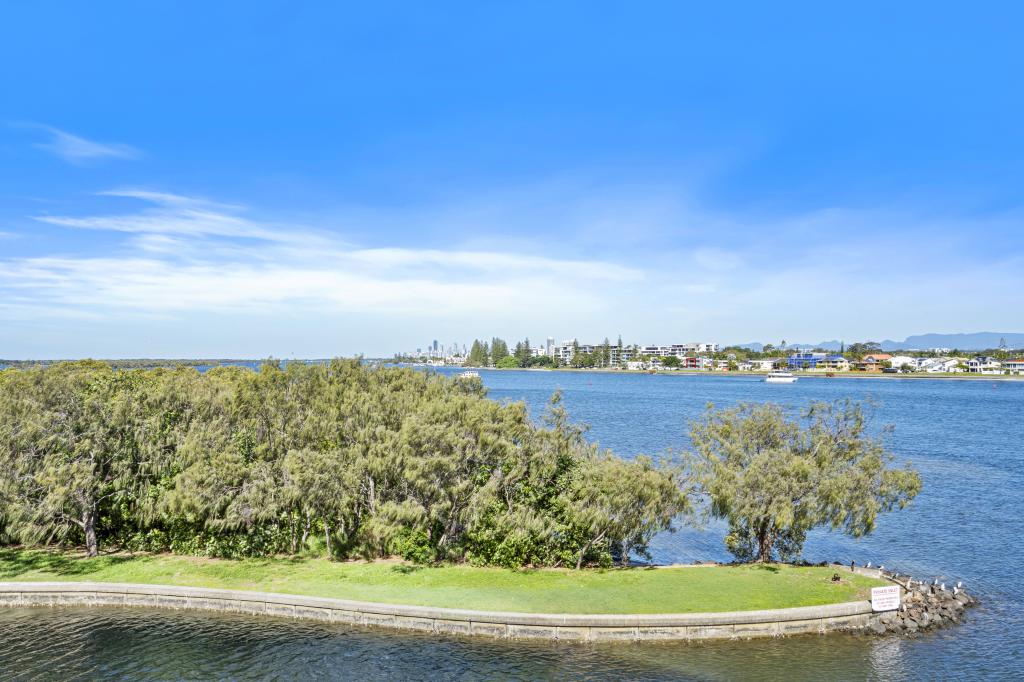 31304 Ephraim Island, Paradise Point, QLD 4216