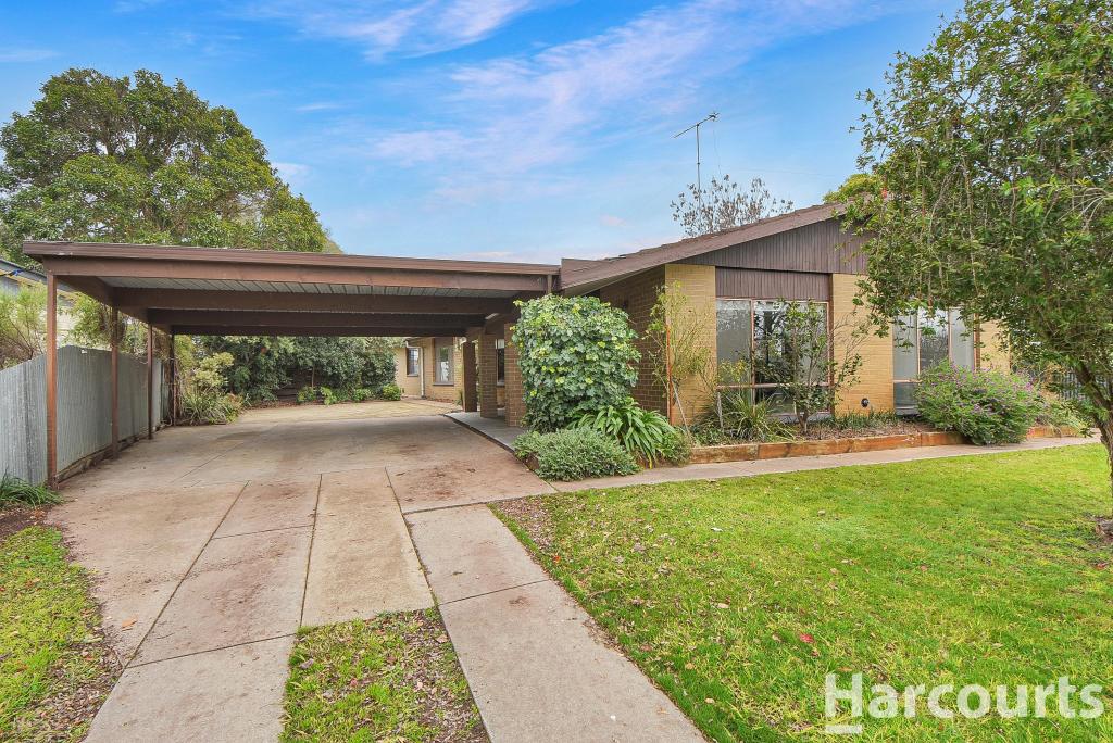 122 Bennett Rd, Horsham, VIC 3400