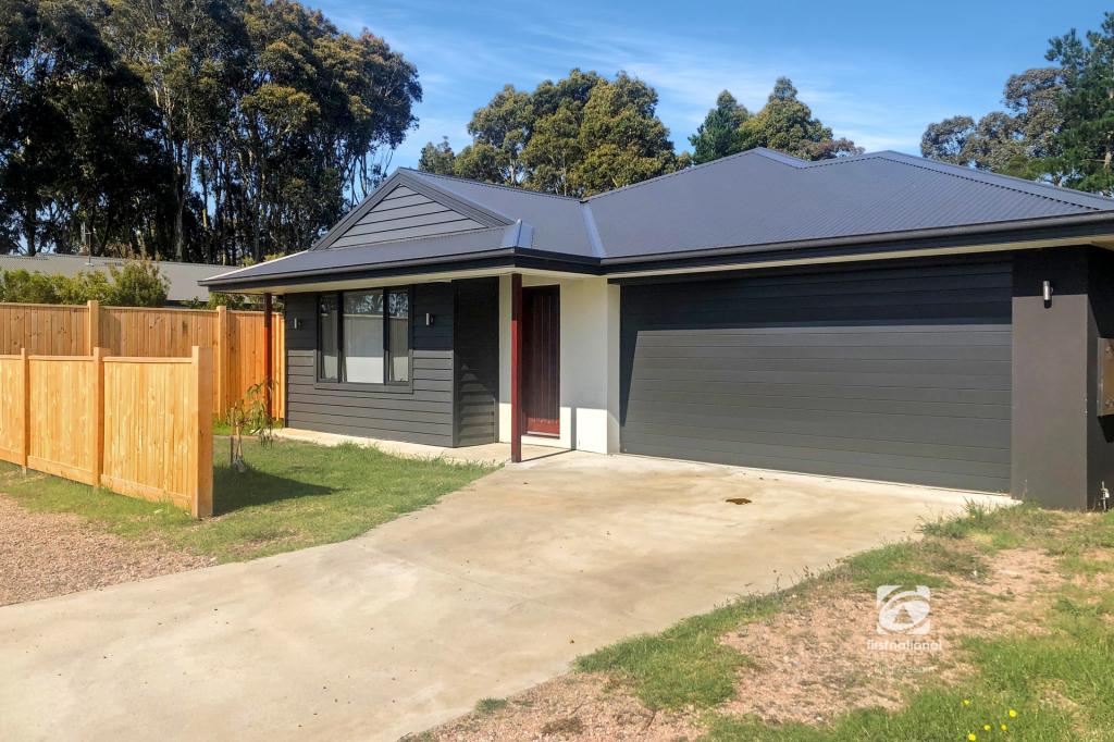 15 Broadlands Rd, Metung, VIC 3904