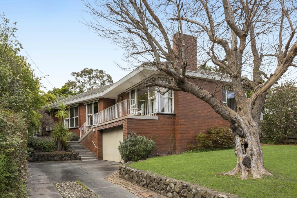 18 Howitt Dr, Templestowe Lower, VIC 3107