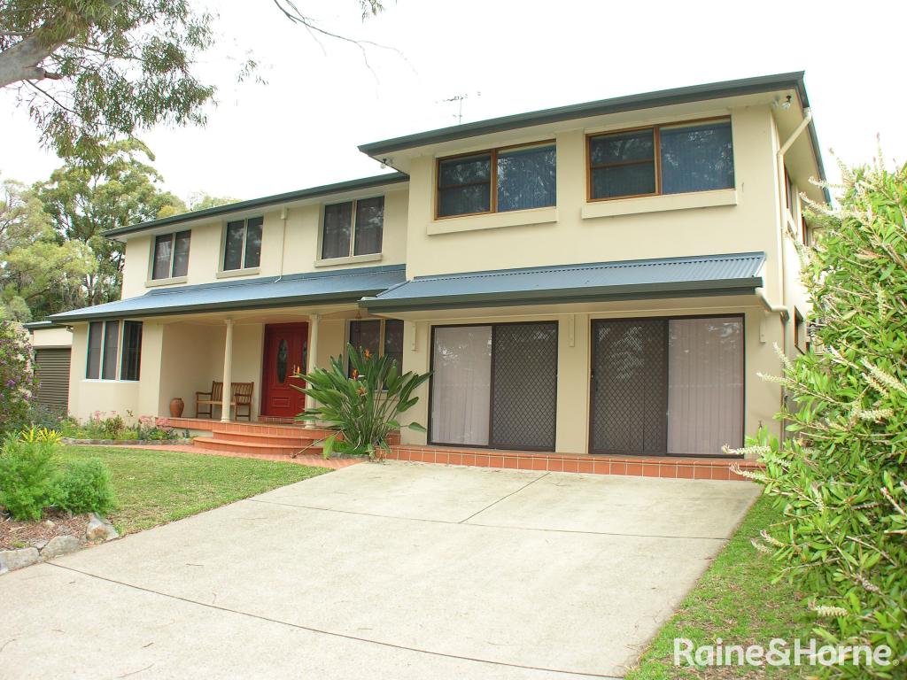 22 Belvedere Ave, Castle Hill, NSW 2154