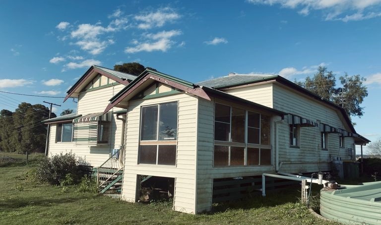 4 Esken Rd, Glenore Grove, QLD 4342