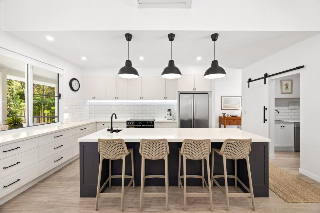 28 Nunkeri Ct, Forest Glen, QLD 4556