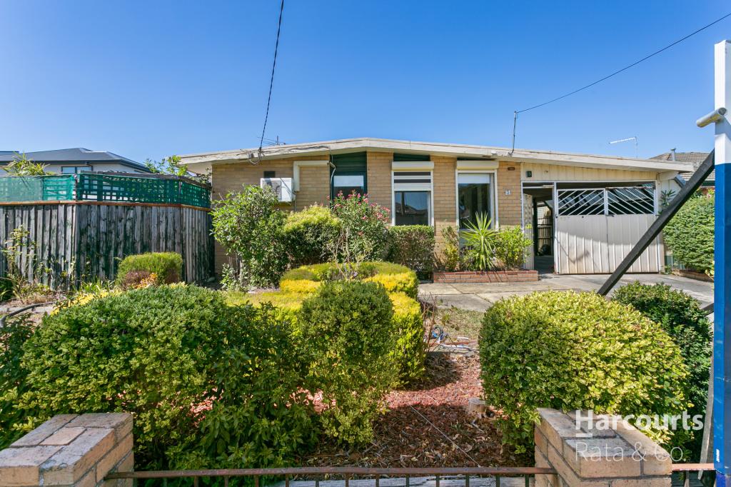 3 Pearson Cres, Coolaroo, VIC 3048