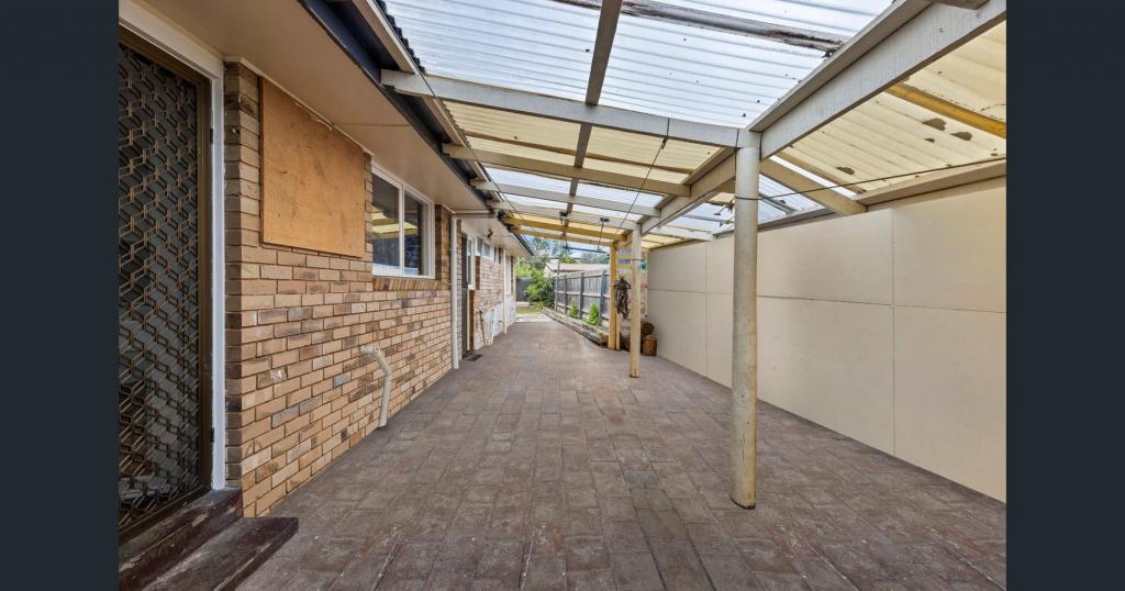 13 Risson St, Melton South, VIC 3338