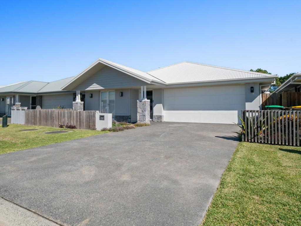 16 Brentwood Dr, Harrington, NSW 2427