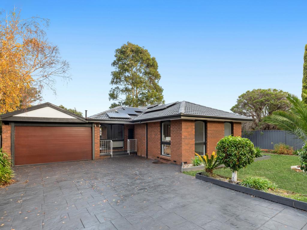 34 Dalpura Cct, Frankston, VIC 3199
