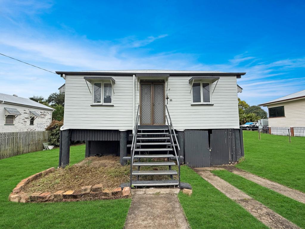 96 South Station Rd, Silkstone, QLD 4304