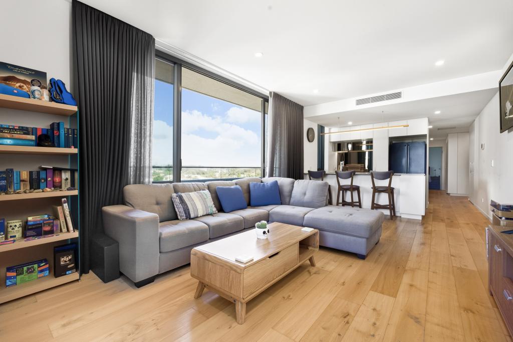 710/110-112 Frank St, Labrador, QLD 4215