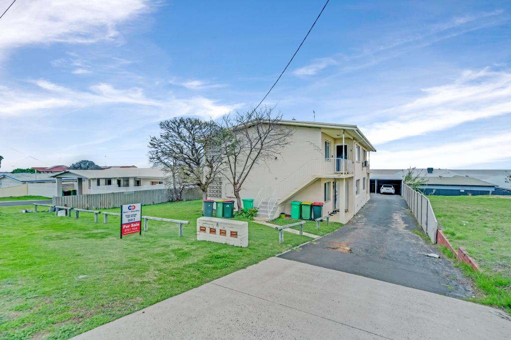 2/8 GREENSELL ST, BUNBURY, WA 6230