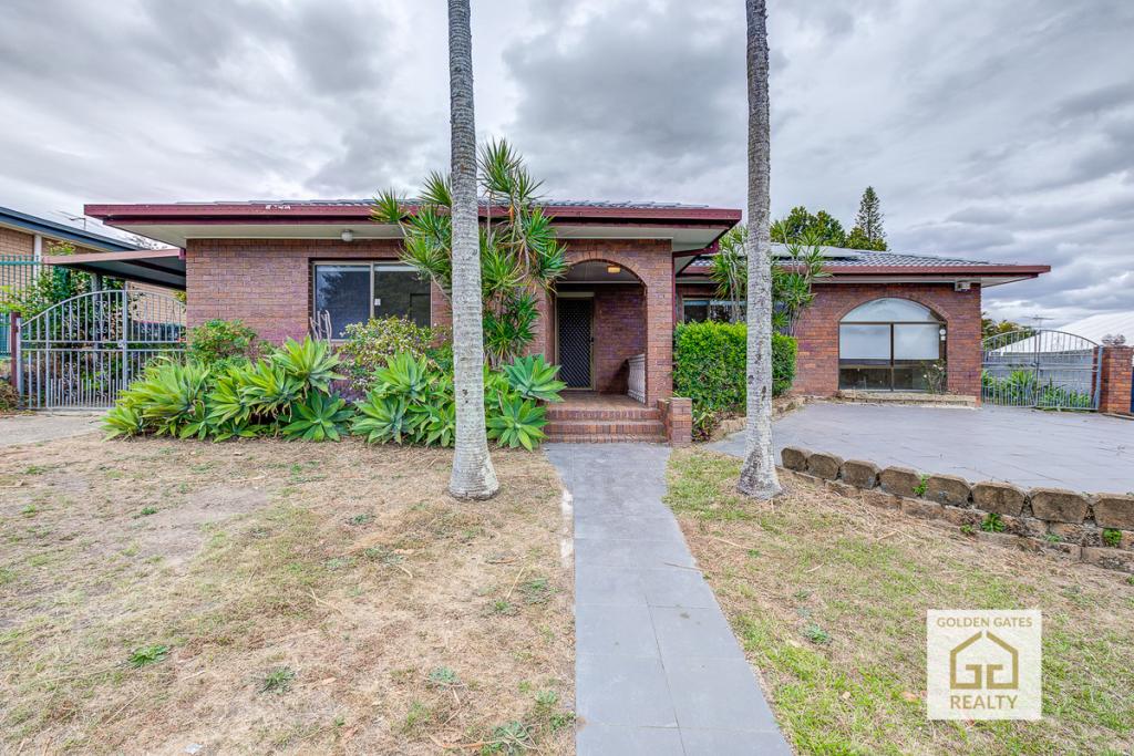 46 TINAROO ST, DURACK, QLD 4077
