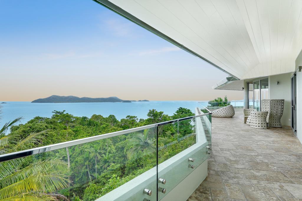 4 EXPLORERS DR, MISSION BEACH, QLD 4852