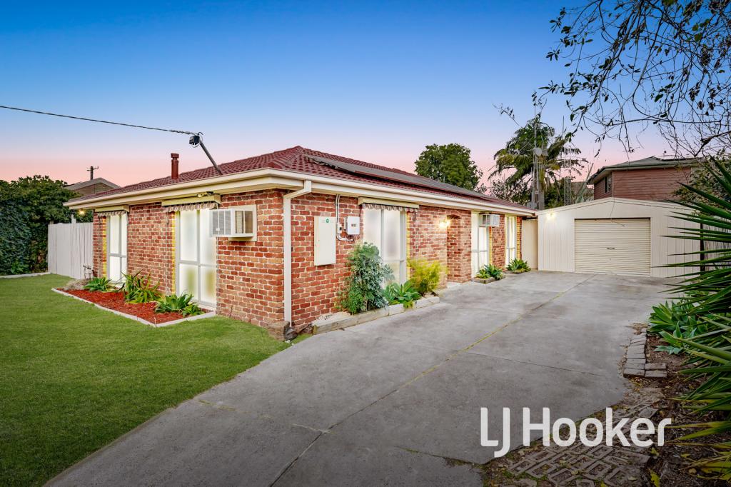 74 Cairns Rd, Hampton Park, VIC 3976
