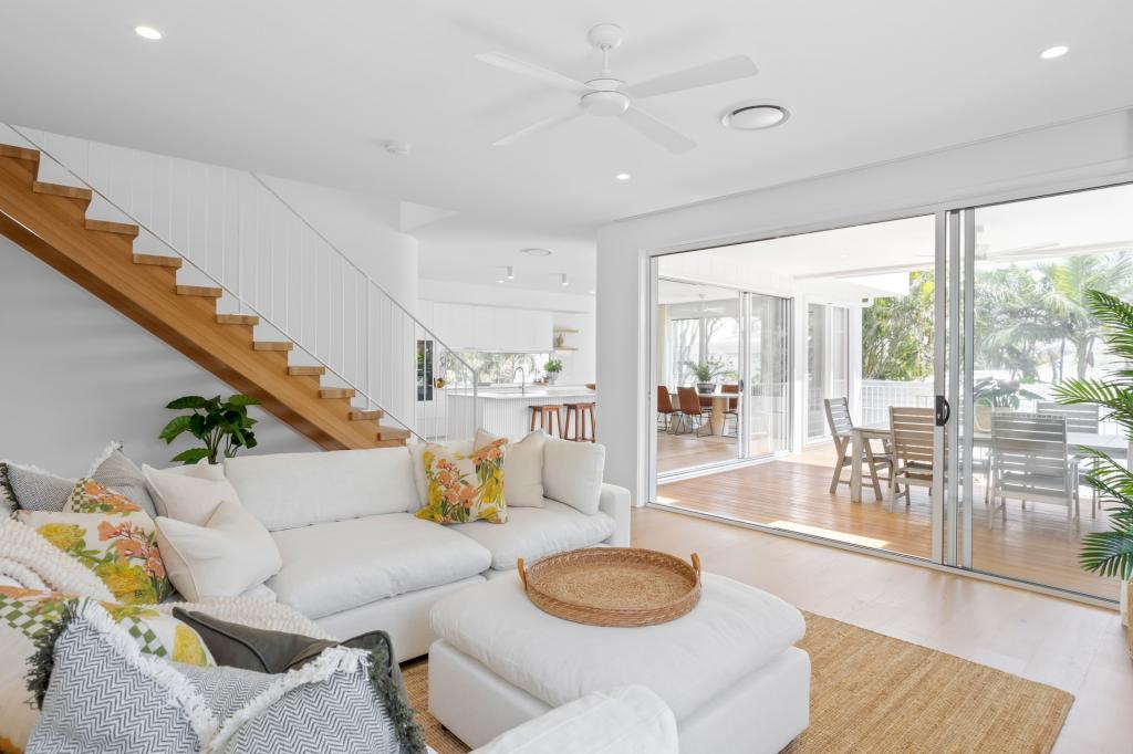 13 Lind Ave, Southport, QLD 4215