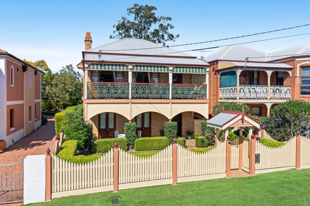 18 Britannia St, Manly, QLD 4179