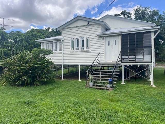 25 James St, Mount Morgan, QLD 4714