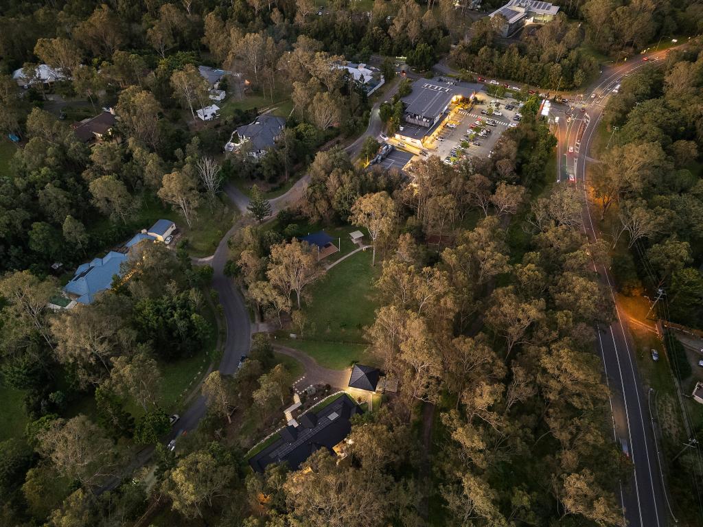 24 Mccaskill Rd, Pullenvale, QLD 4069