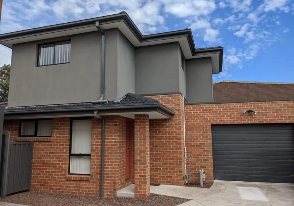 3/7 Wattle Dr, Doveton, VIC 3177