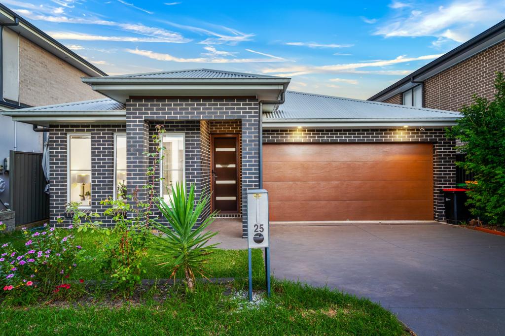 25 Uma St, Rouse Hill, NSW 2155
