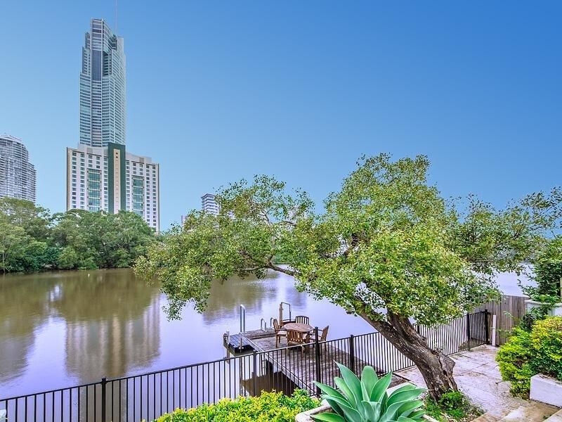 54 Paradise Island, Surfers Paradise, QLD 4217