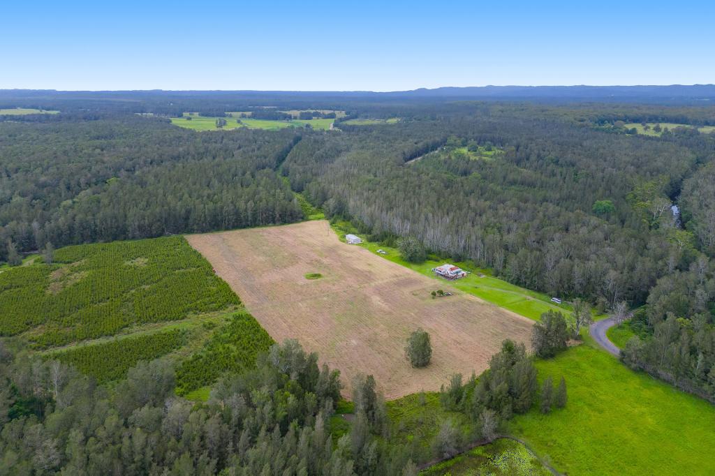 518 Maria River Rd, Crescent Head, NSW 2440