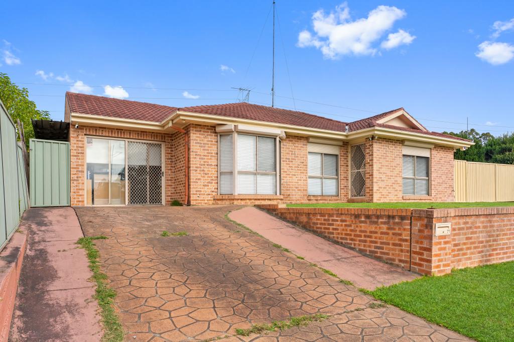 71 Woodlands Dr, Glenmore Park, NSW 2745