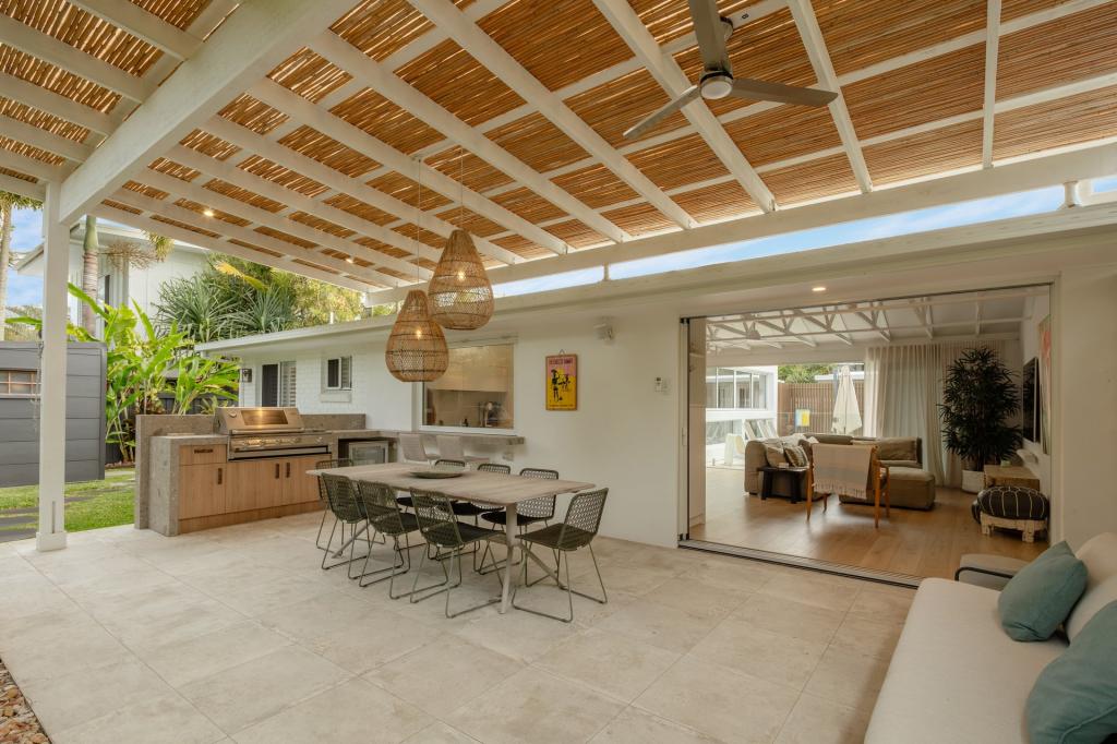 31 Orient Dr, Sunrise Beach, QLD 4567