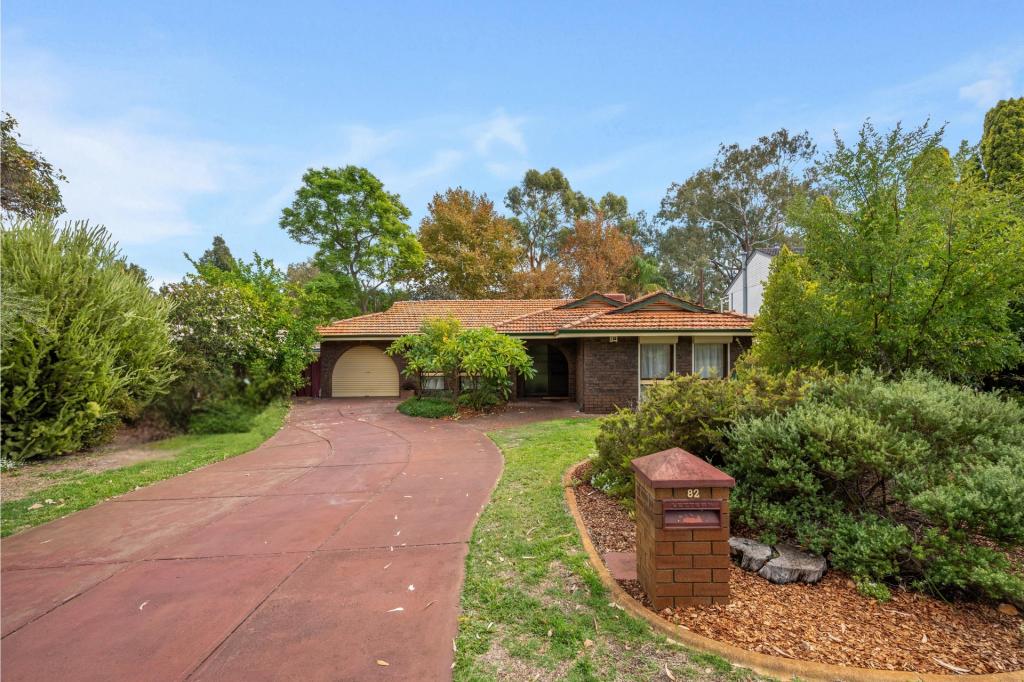 82 Regency Dr, Thornlie, WA 6108