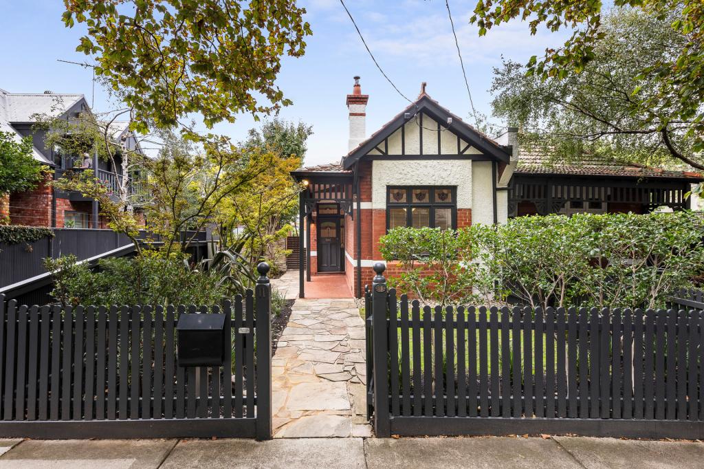 11 Meredith St, Elwood, VIC 3184