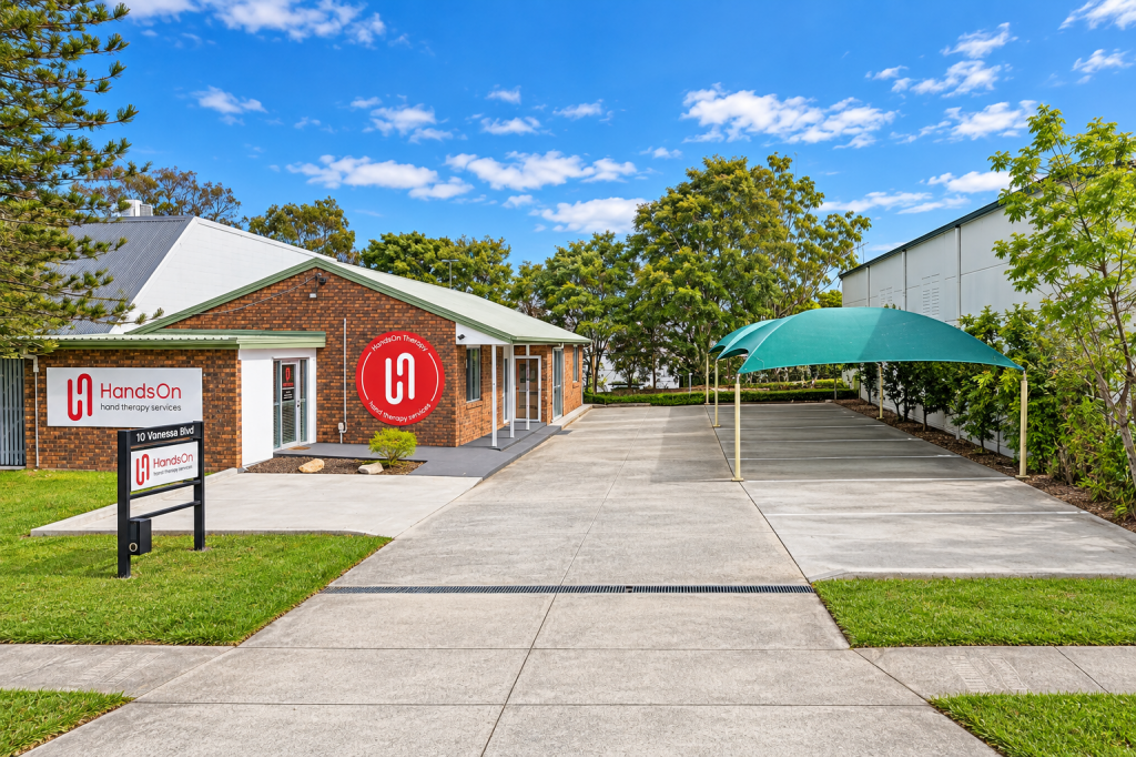 26 Vanessa Bvd, Springwood, QLD 4127
